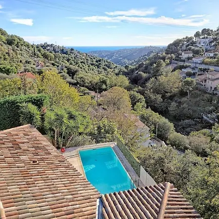 Superbe Climatisee Avec Piscine Chauffee-terrasse-vue Mer Et Montagne Villa *