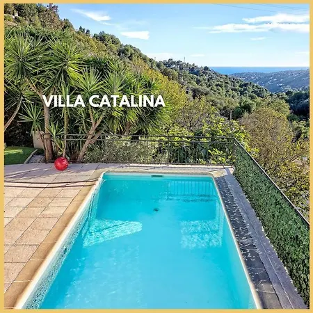 Superbe Climatisee Avec Piscine Chauffee-terrasse-vue Mer Et Montagne *
